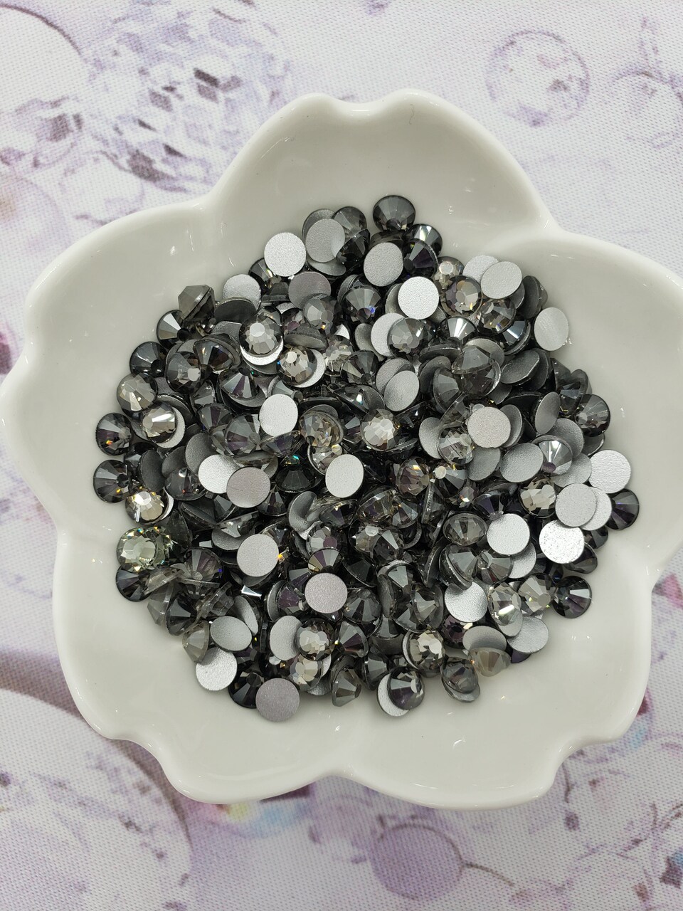 Black Diamond Shadow- KiraKira Glass Rhinestones by CrystalNinja